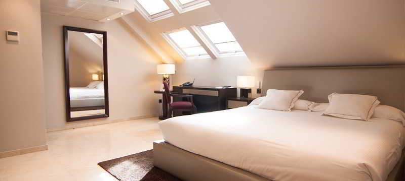 Hotel San Pedro Langreo Eksteriør bilde